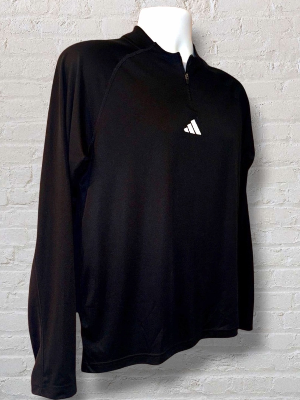 Adidas Men’s Gym Heat Black 1/4 Zip Long Sleeve Tee. IR5693 Size-Medium